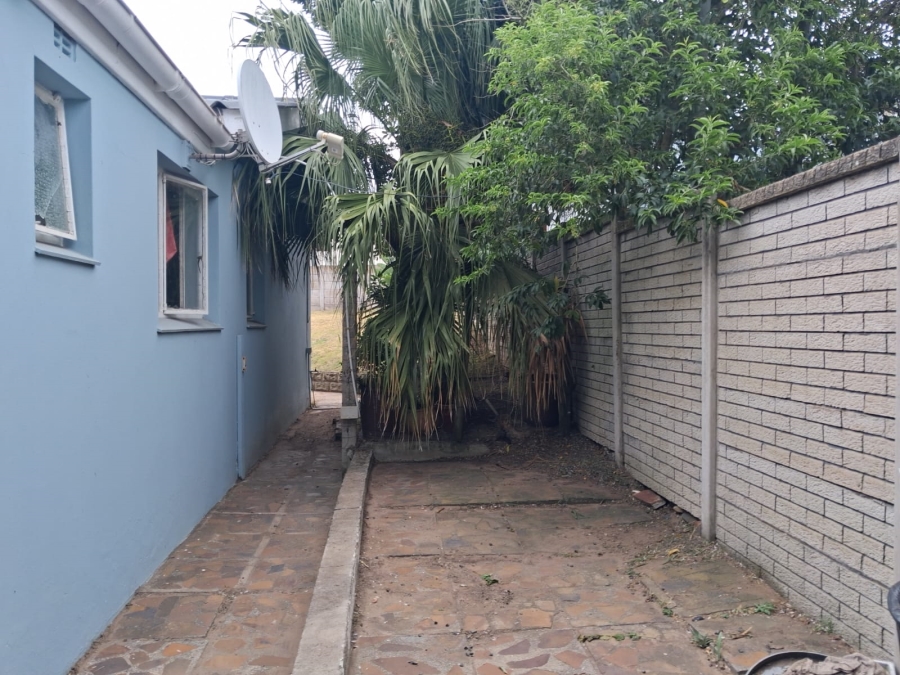 To Let 3 Bedroom Property for Rent in Gonubie Eastern Cape